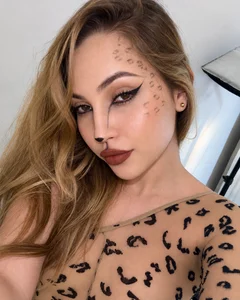 Ary1_ Linda gatita 🐈 Immagine  7