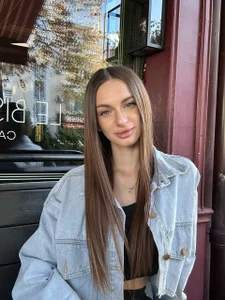 Zdjęcia sarah_heels Main Character Energy: 