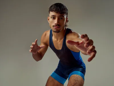 alexis_stonne: My favorite sport is wrestling ( 5 фото)