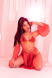 Passion in Red ❤️‍🔥 de jessy_fortune  4 Imagens