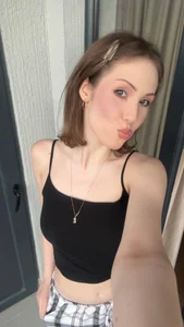MargaretShyandSkinny balcony vibes Pic