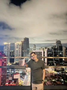 Prince-HarrisonのEmbrace me of Who I amの枚の写真