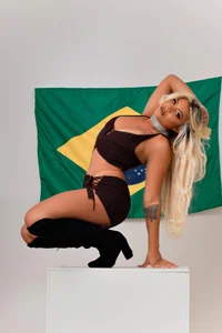 EsterLima: Public ( 5 фото)