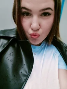 LeilaaQueenn Public Pic 3