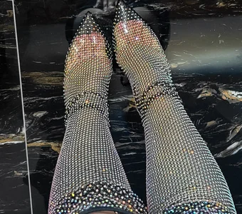 Zdjęcia FiercePanther Clean The Dirt on My Glittery Boots: 