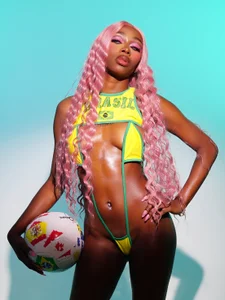 ChannelQueen The World Cup 2026 Foto