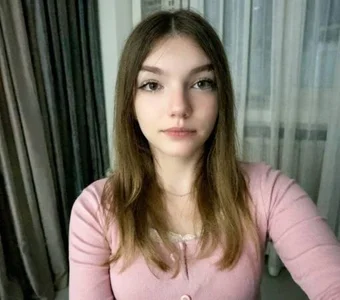 NellyMauson Public Immagine 