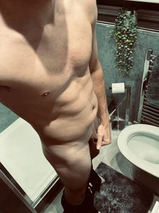 Awkwardguy Public Fotka 6