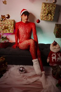 Diamond_Piarce DO YOU WANT MY CHRISTMAS GIFT? ✨ Pic 4