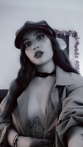 sophy_rock dark style Pic