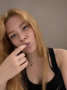 lilyspell Public Foto 3
