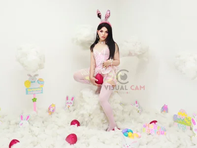 miss_thang_ This rabbit has your gift, come and get it! Pic 4