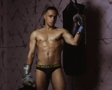 PatrickSenova Workout 🔥🥊 Εικόνα