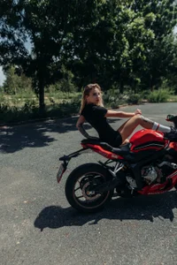 Cute_Foxy@xhのPublicの 6枚の写真