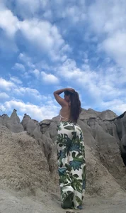 Valerie_liu Are we going to the desert? Pic 3