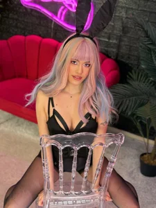 Misty_JoysNaughty Bunny Bild