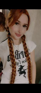 Red_Fairy_ Public Gambar 8