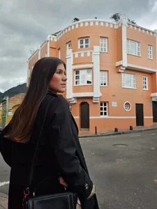 AmelieLaurent_ Public Pic 3