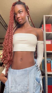 Ririblonde1 In the library I look beautiful and sexy 😏 Foto