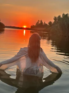 estelle_roya Public Immagine 