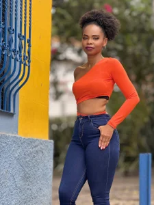 ChantalGarner outdoor photos Pic