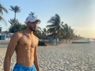 Dwaynehoff_s I'm on the beach, bitch sexfoto 2