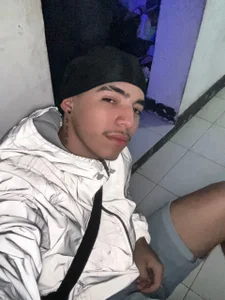 Cris_yz Public  3. fénykép