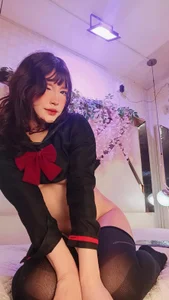 sensual and eager for you to fuck me 🥵🔥 de Parismorelli1  3 Imagens