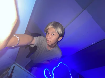 YOURFAVDOLLYXXX_ Public Foto