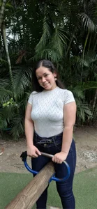 loreen_grey Tarde tranquila en mi dia libre 🤭 Foto