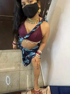 Dirty_pair Saree Pic 3