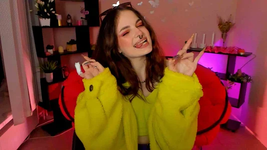 BratzieDarsie First stream in 2023 :3  4. fénykép