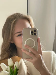 KarynPettas Public Pic 3