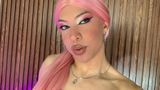 AndyBlake_ "This bed will witness your groans." Hình 4