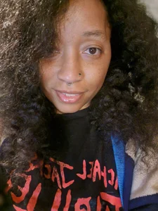 Marie-Petite Silly Selfies Pic 4