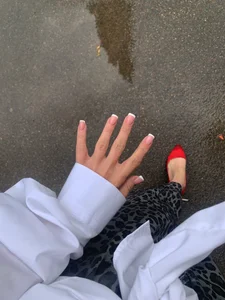 ameli_moon Public Pic 4