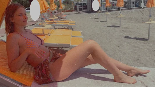 AnastasiaAniess Beach time 2024✨ Pic 2