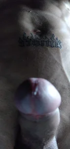 Skinny_56 Public Pic 3