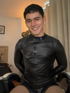 estebanperez_26 😘💘 Pic 3