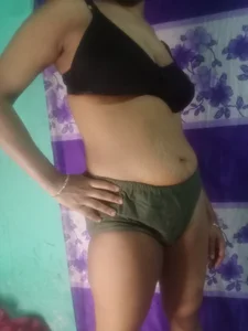 Newly_Married_Couple Xx Immagine 