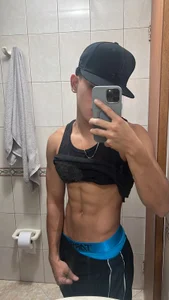 _TaylorBlack 🌚 Pic 7