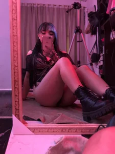 _Veronicaa_ YOUR SEXY GOTHIC GIRL 🖤 Pic 3