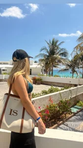 Lola-BlowjobsPublic图片