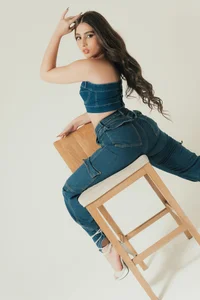 DolcieElliot I'm your good girl Foto 3