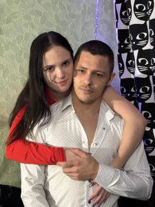 Stella_Jon Public Pic 2