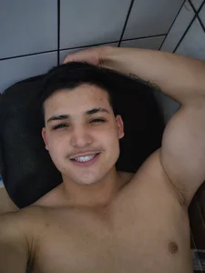 VibratedPoaching Minhas fotos haha Pic