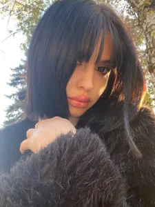 Barbara_xKiss Public  2টি ছবি