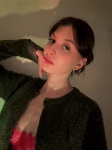 LouiseChavez: quiet day ( 3 фото)