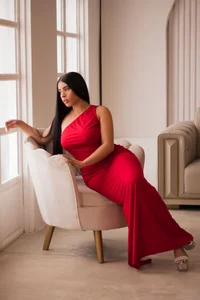 susan_zc girl in red ❤️ Immagine  2