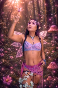 lilyy_rose_ kullanıcısının 🦋Queen Of Fairies🦋 albümü -  4 fotoğraf
